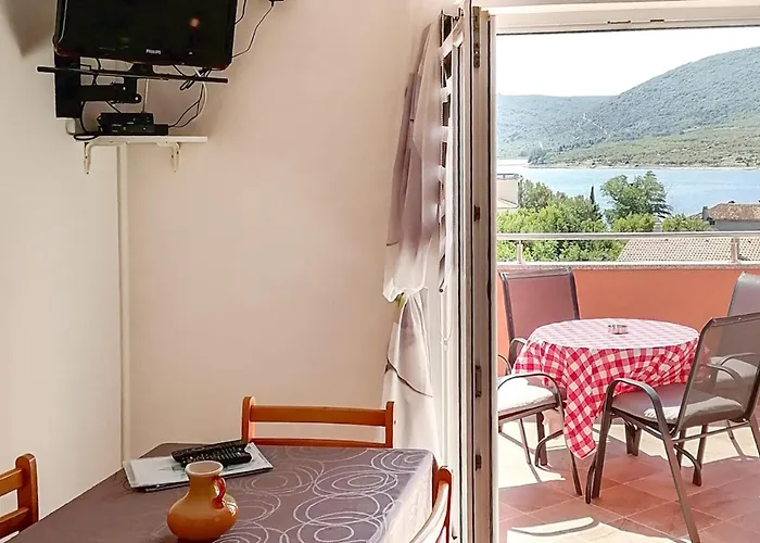 Beautiful In With Wifi Apartmán Cres